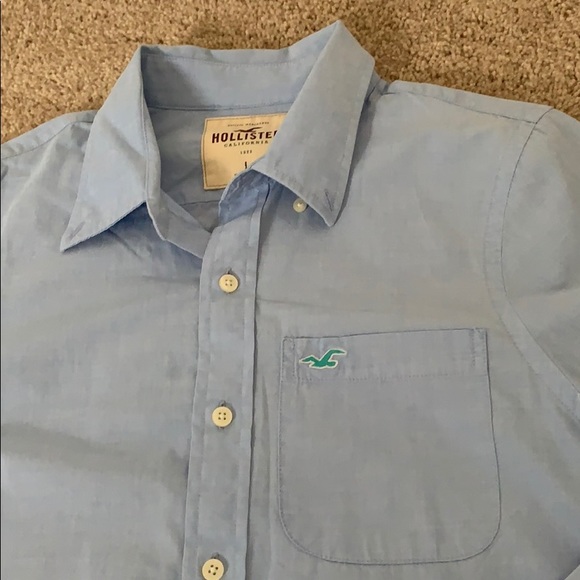 Hollister button up shirt - Picture 2 of 4